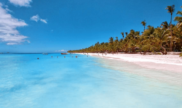 Saona-eiland Hele dag Catamarán Eten en drinken inbegrepen
